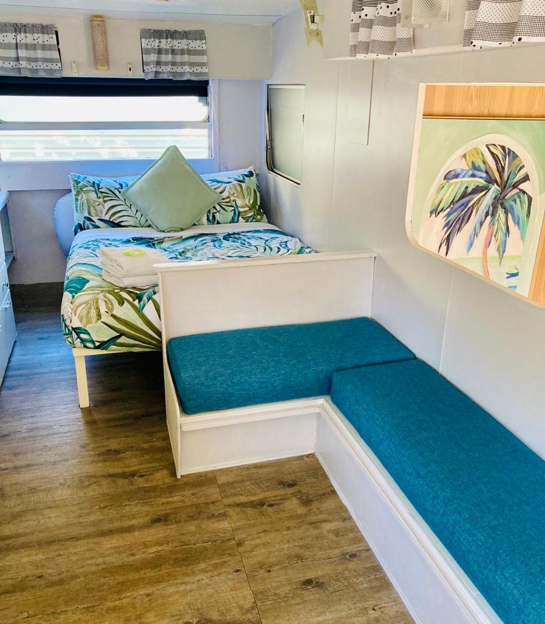 Mornington Peninsula Retro Caravans ライ エクステリア 写真