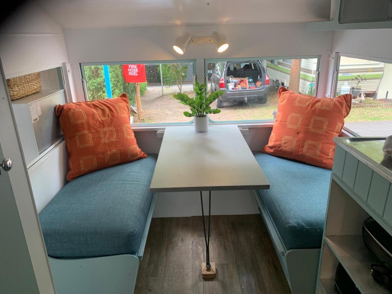 Mornington Peninsula Retro Caravans ライ エクステリア 写真