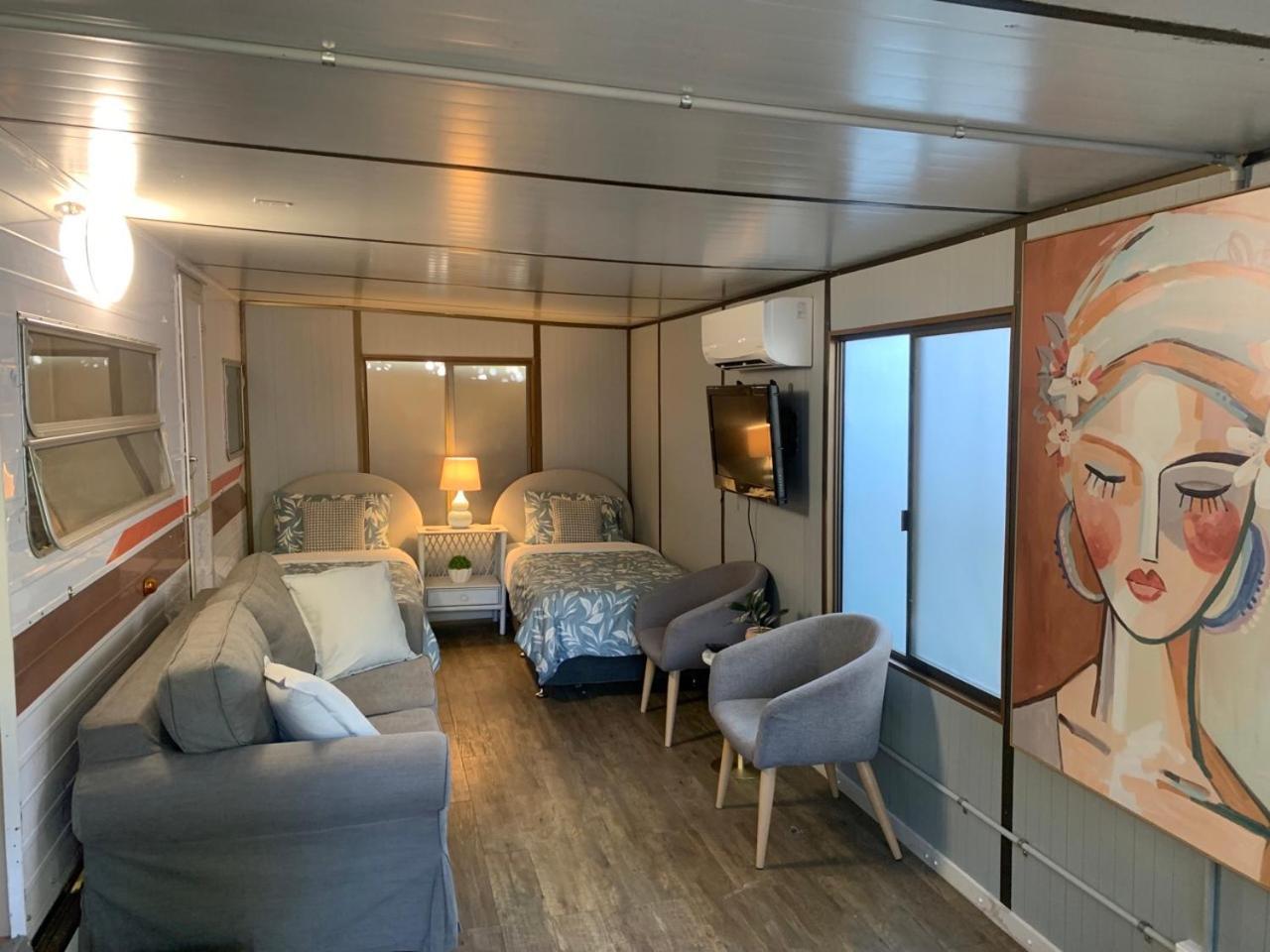 Mornington Peninsula Retro Caravans ライ エクステリア 写真