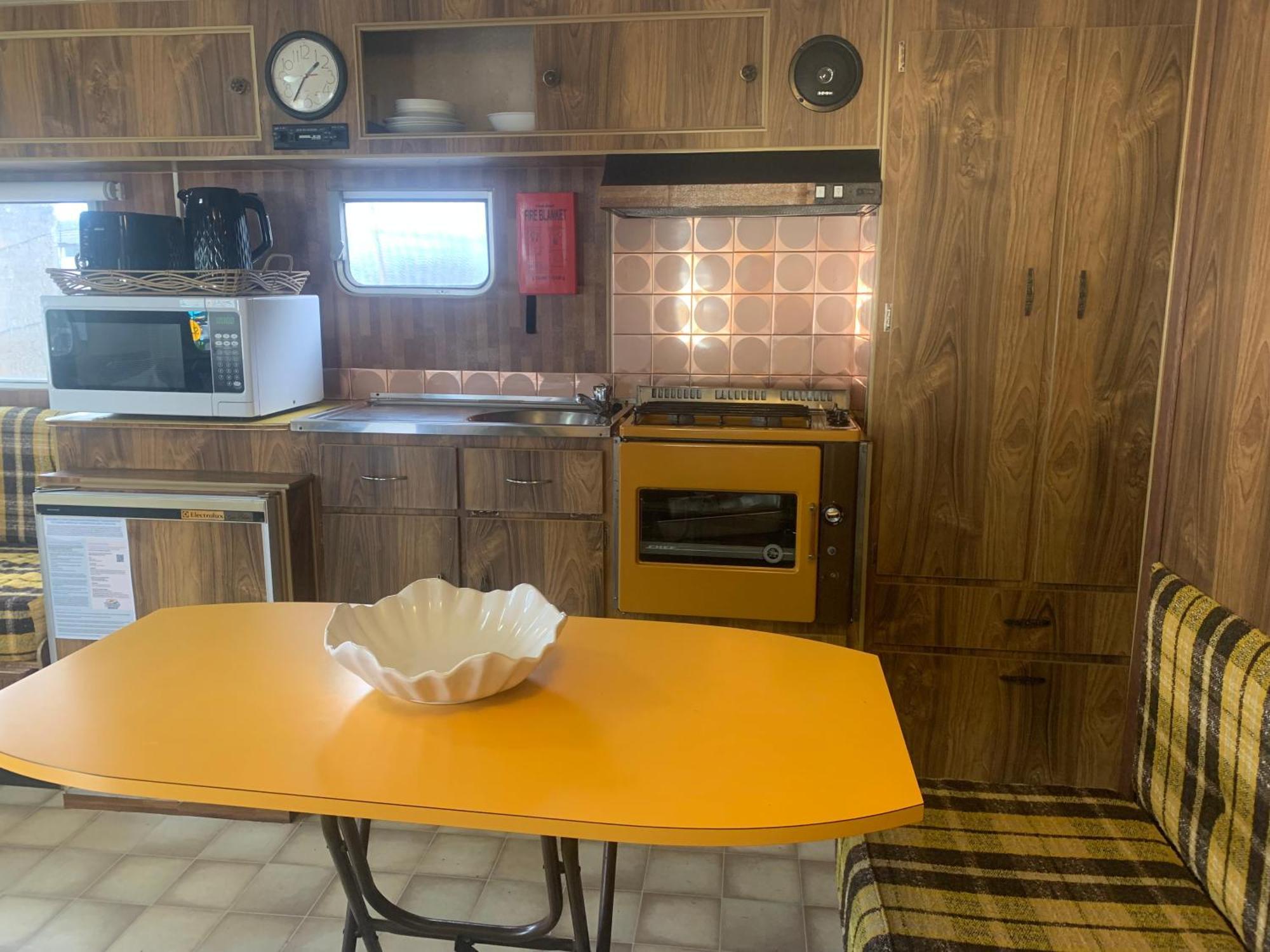 Mornington Peninsula Retro Caravans ライ 部屋 写真