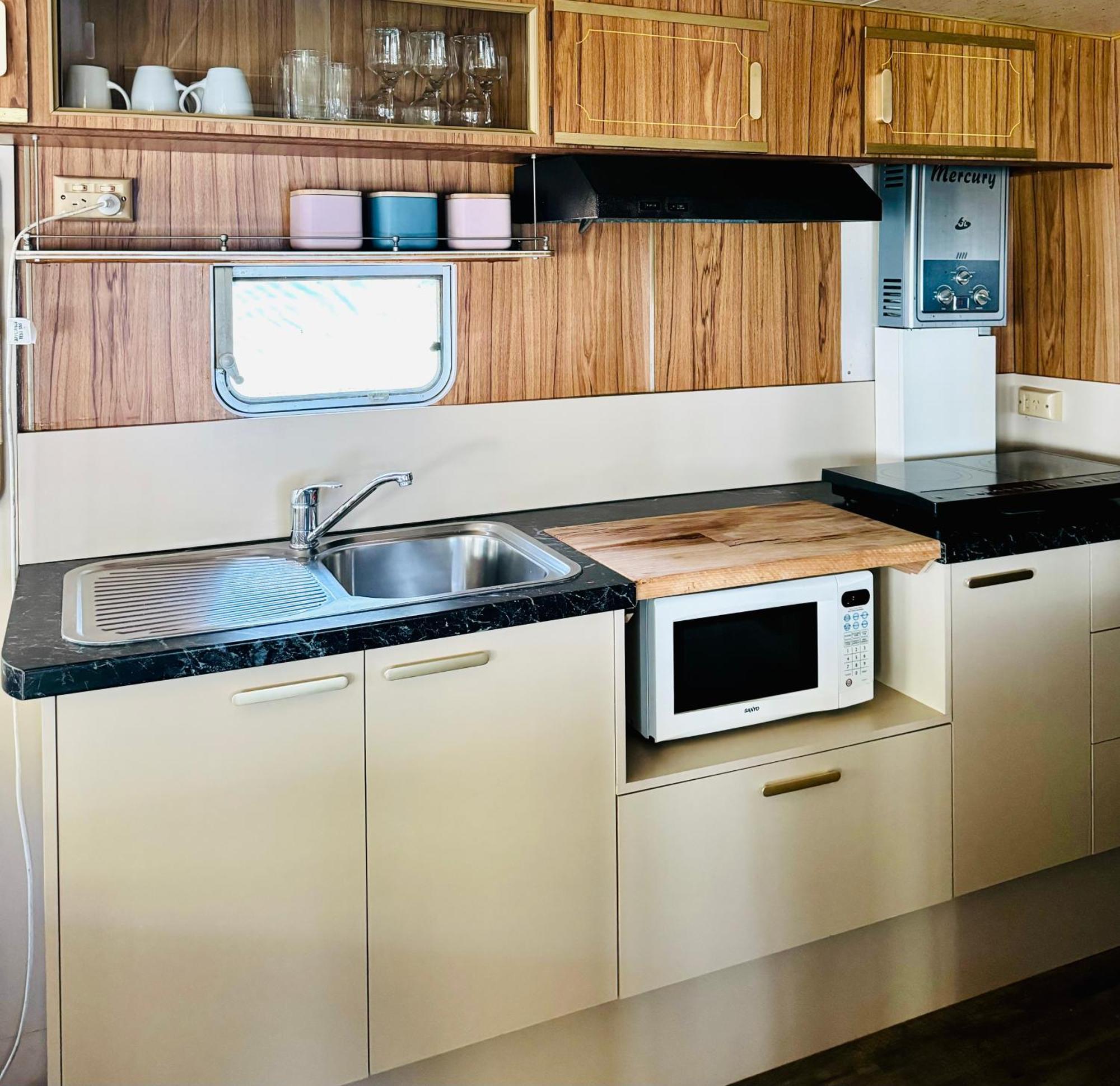 Mornington Peninsula Retro Caravans ライ 部屋 写真