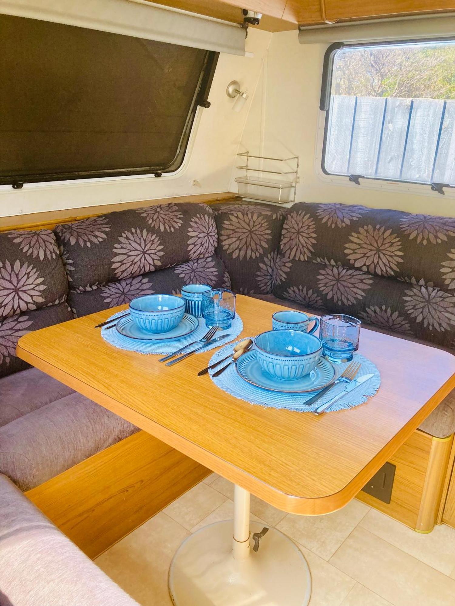 Mornington Peninsula Retro Caravans ライ エクステリア 写真